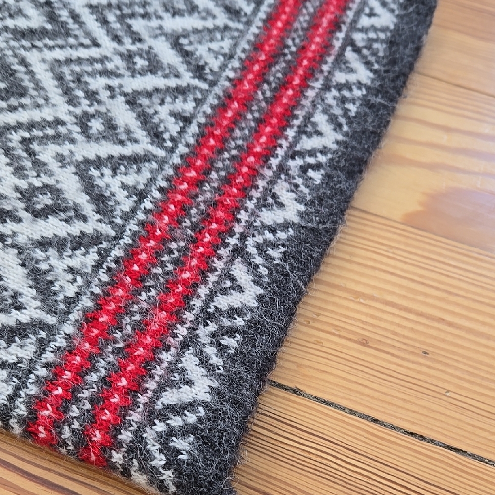 Geometric Patterned Sweater - Charcoal, White, An… - image 6